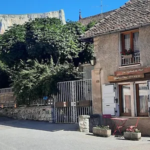 les-vagabonds-du-mont.hotels-rhonealpes.com/